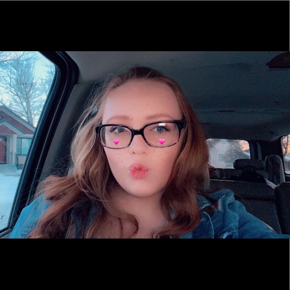 Meet your Posher, Savanna